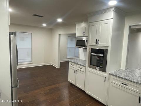 6167 Waverly Dr, Jackson, MS 39206 photo 14
