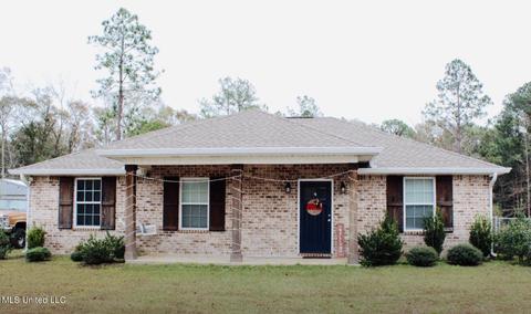 112 Southern Oak, Lucedale, MS 39452 photo 2