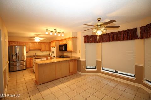 320 E Green T Lk, Hernando, MS 38632 photo 6
