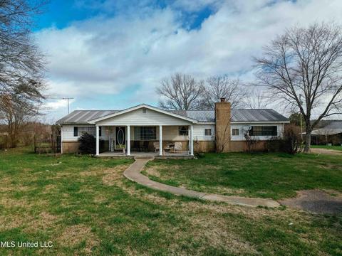 626 H B Smith Rd, Magee, MS 39111 photo 2