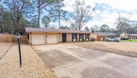 5738 Brownlee Dr, Jackson, MS 39206 photo 2