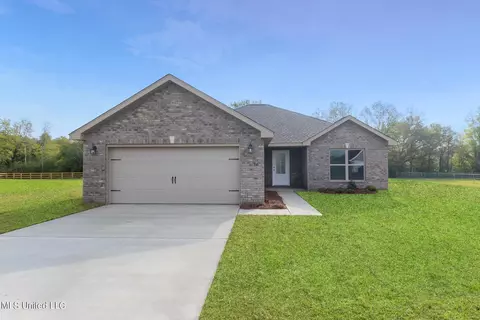 86 Hunters Trce, Picayune, MS 39466