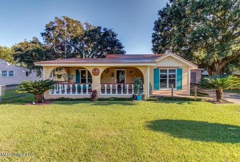 1123 E Old Pass Rd, Long Beach, MS 39560 photo 1