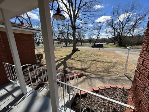 336 Hightower St, Sardis, MS 38666 photo 4