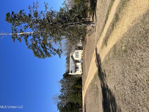 3394 Star Rd, Florence, MS 39073 photo 1
