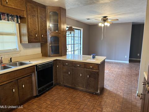 19 Pinecrest Dr, Macon, MS 39341 photo 8