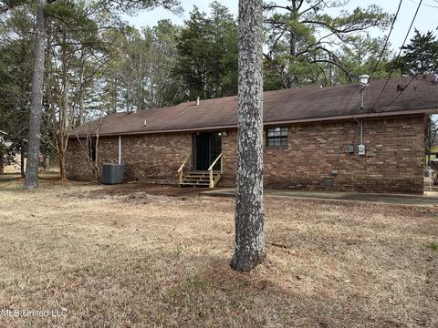 19 Pinecrest Dr, Macon, MS 39341 photo 13