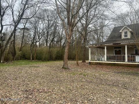 219 Quail Holw, Canton, MS 39046 photo 4