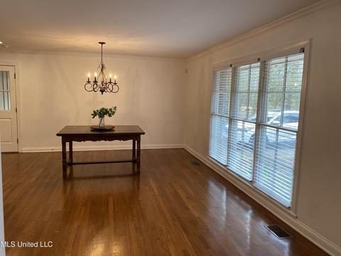 4026 Berkley Dr, Jackson, MS 39211 photo 5