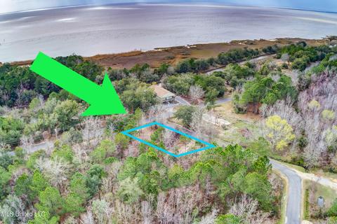 00 Seacliff Blvd, Ocean Springs, MS 39564