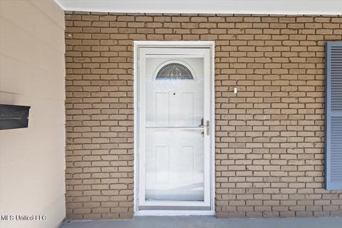 1276 Plantation Blvd, Jackson, MS 39211 photo 4