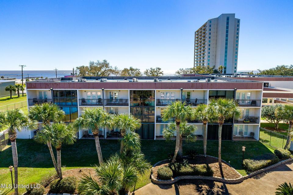  2046 Beach Blvd #315, Biloxi, MS 39531 photo 31