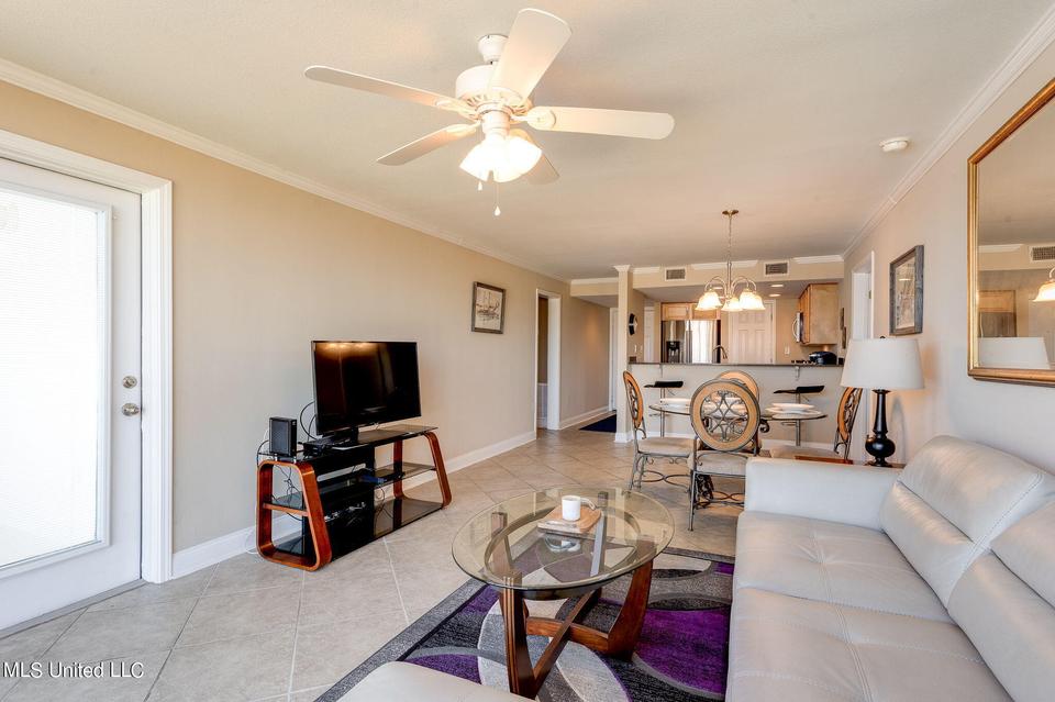  2046 Beach Blvd #315, Biloxi, MS 39531 photo 7