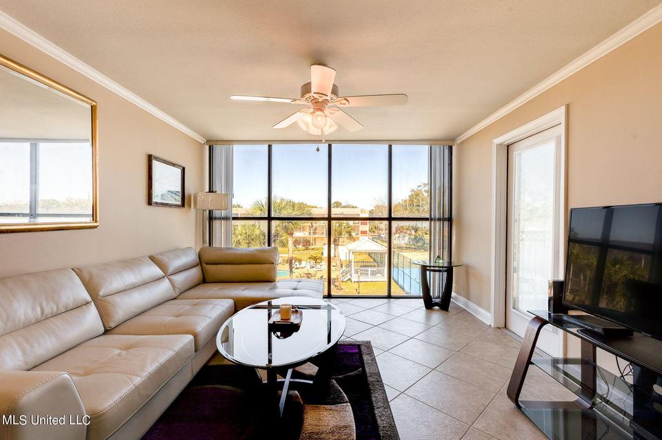  2046 Beach Blvd #315, Biloxi, MS 39531 photo 8