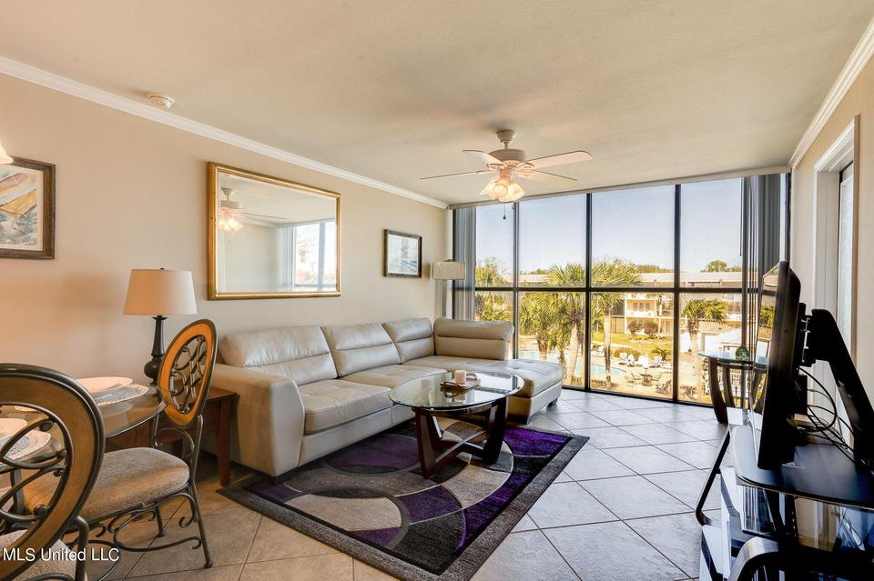  2046 Beach Blvd #315, Biloxi, MS 39531 photo 4