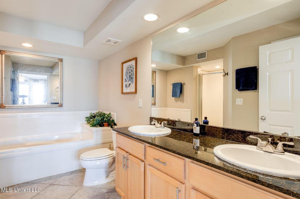  2046 Beach Blvd #315, Biloxi, MS 39531 photo 20