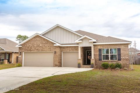 7028 Glen Eagle Dr, Biloxi, MS 39532 photo 1