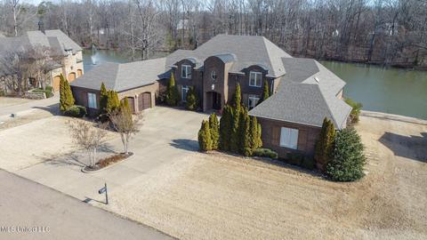 4710 Eiffel Ln, Nesbit, MS 38651 photo 2