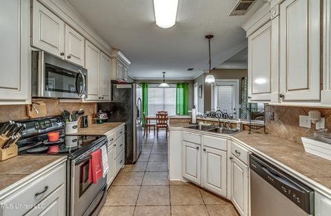 220 John Martin Dr, Brandon, MS 39047 photo 13