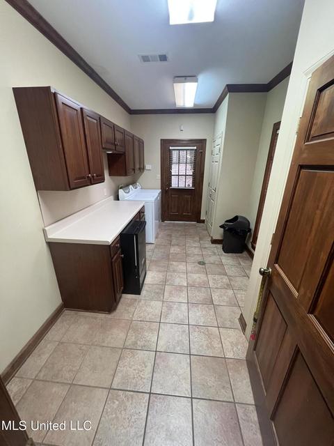 94 Semmes, Grenada, MS 38901 photo 6