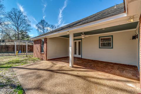 2032 S Cobblestone Cv, Brandon, MS 39042 photo 48