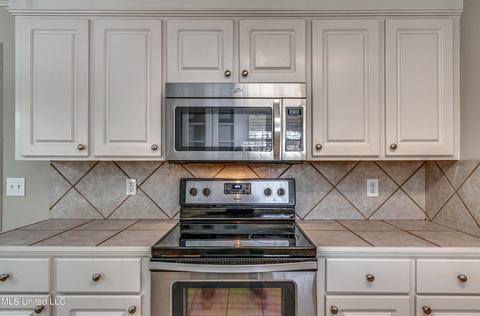 2032 S Cobblestone Cv, Brandon, MS 39042 photo 15