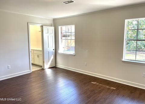 2229 Greenbriar Dr, Jackson, MS 39211 photo 10