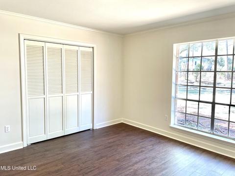 2229 Greenbriar Dr, Jackson, MS 39211 photo 13