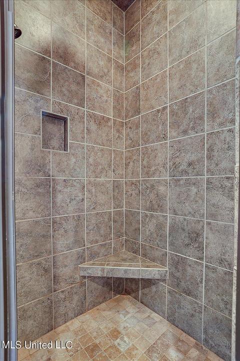 135 Hunter Trl, Florence, MS 39073 photo 36