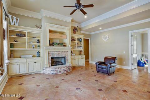 135 Hunter Trl, Florence, MS 39073 photo 10