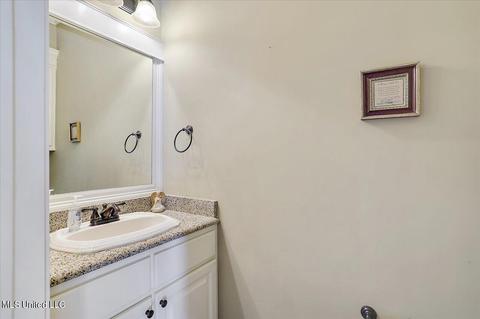 135 Hunter Trl, Florence, MS 39073 photo 25