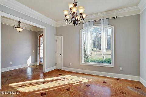 135 Hunter Trl, Florence, MS 39073 photo 22