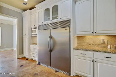 135 Hunter Trl, Florence, MS 39073 photo 15