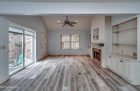 107 River Pl, Jackson, MS 39211 photo 4