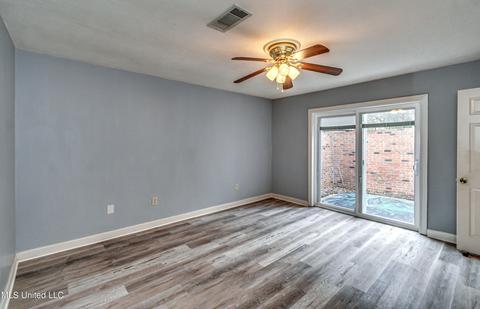 107 River Pl, Jackson, MS 39211 photo 9