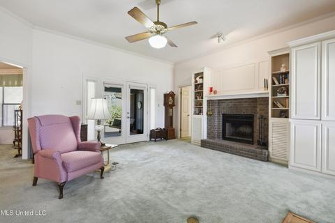 568 Ahuli Pl, Diamondhead, MS 39525 photo 3