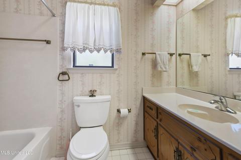 568 Ahuli Pl, Diamondhead, MS 39525 photo 14
