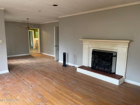 735 Gardner St, Jackson, MS 39206 photo 3