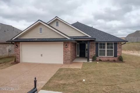 3352 Cable Ln, Southaven, MS 38672