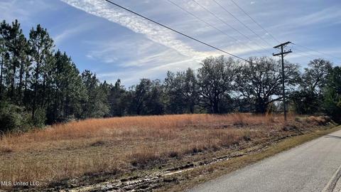 14016 Alcede Lizana Rd, Gulfport, MS 39503 photo 25