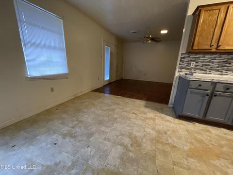 5905 Sedgwick Dr, Jackson, MS 39211 photo 6