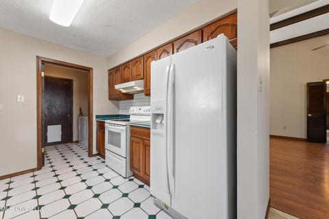 405 Saint Augustine Ave, Long Beach, MS 39560 photo 9