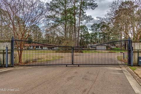1 Lenox Ct, Jackson, MS 39211 photo 25