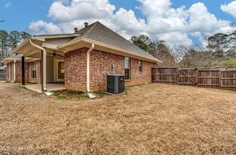 1 Lenox Ct, Jackson, MS 39211 photo 24