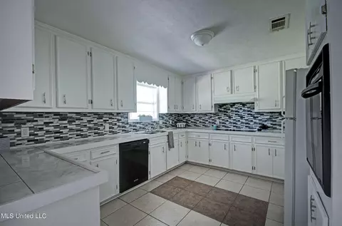 5822 River Rd, Jackson, MS 39211 photo 11