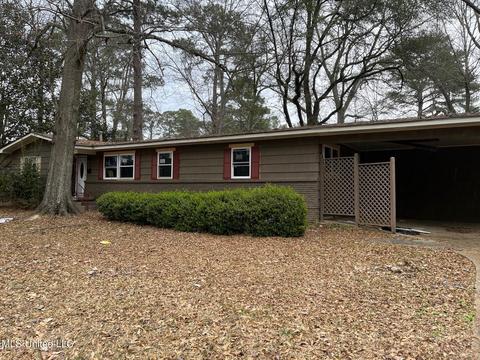 1024 Auburn Dr, Jackson, MS 39211 photo 1