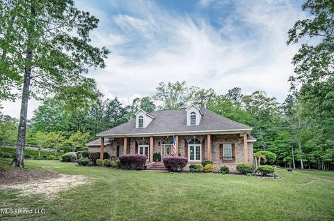 821 Westerly Dr, Brandon, MS 39042 photo 1
