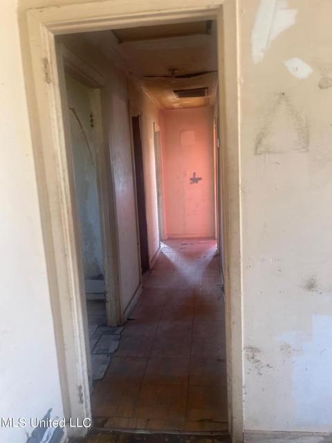 3104 Sears St, Jackson, MS 39213 photo 8