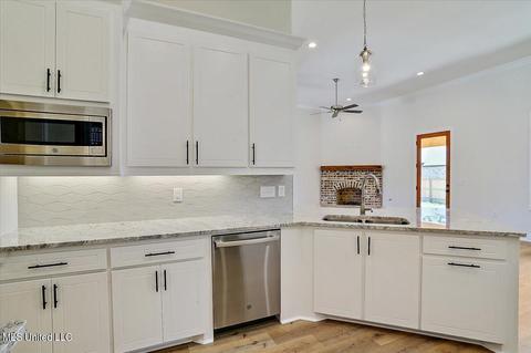 178 Cornerstone Dr, Brandon, MS 39042 photo 11