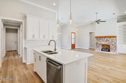 174 Cornerstone Dr, Brandon, MS 39042 photo 10